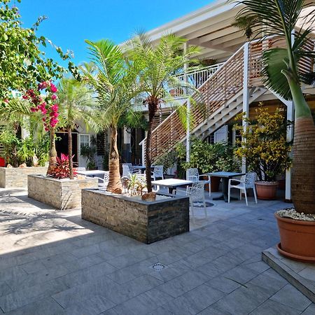 Hotel Chez Papa Daya سانت بيير المظهر الخارجي الصورة