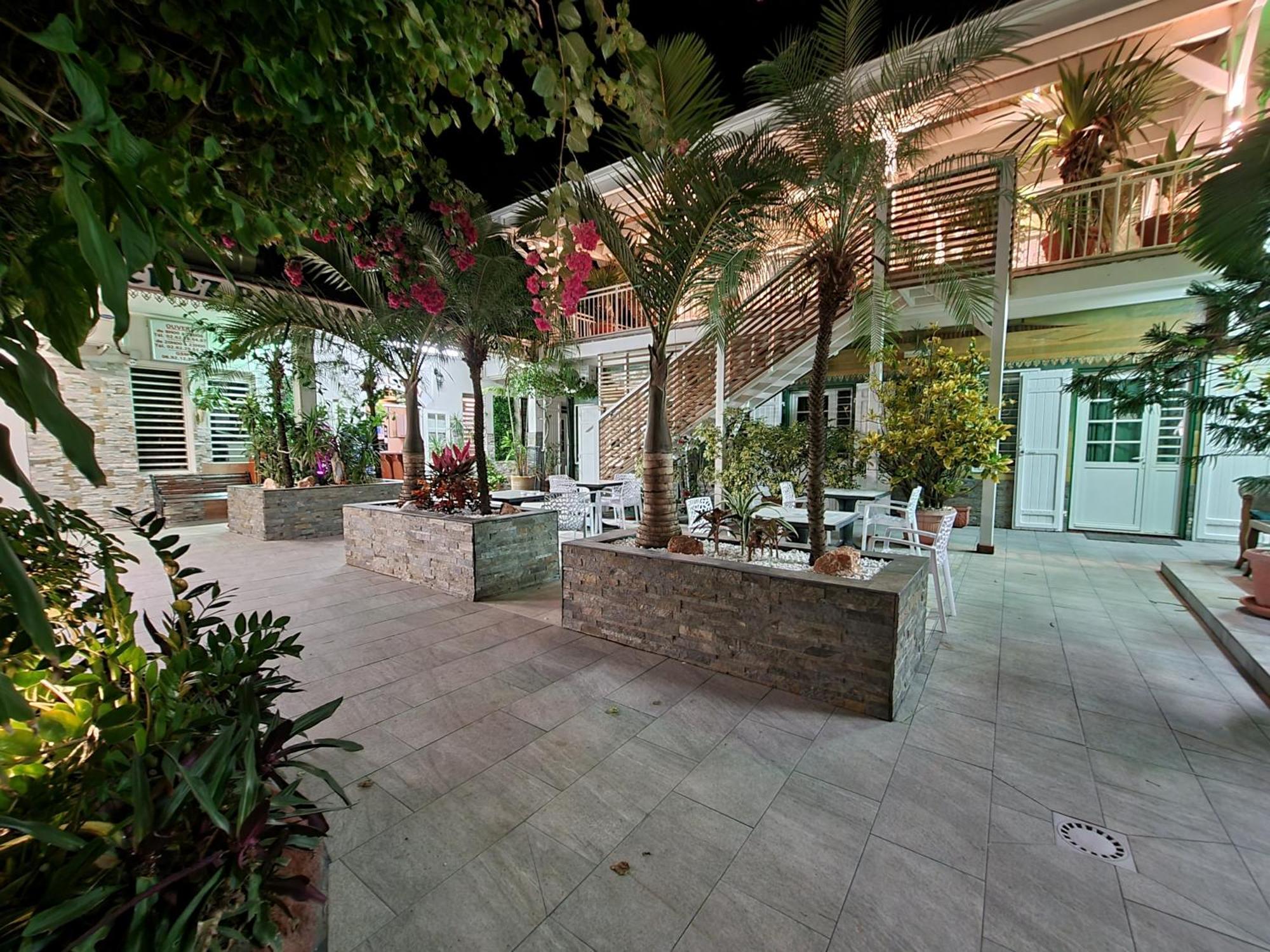 Hotel Chez Papa Daya سانت بيير المظهر الخارجي الصورة