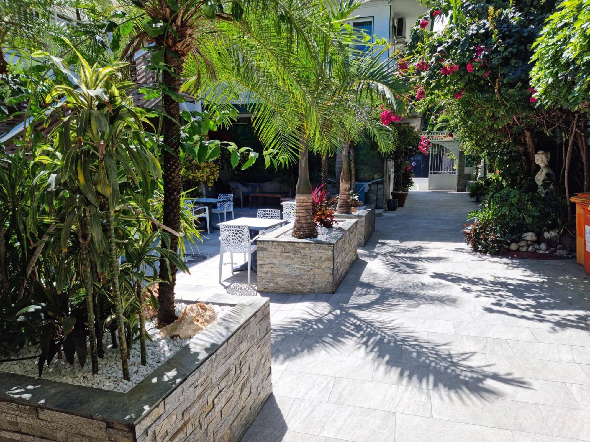 Hotel Chez Papa Daya سانت بيير المظهر الخارجي الصورة