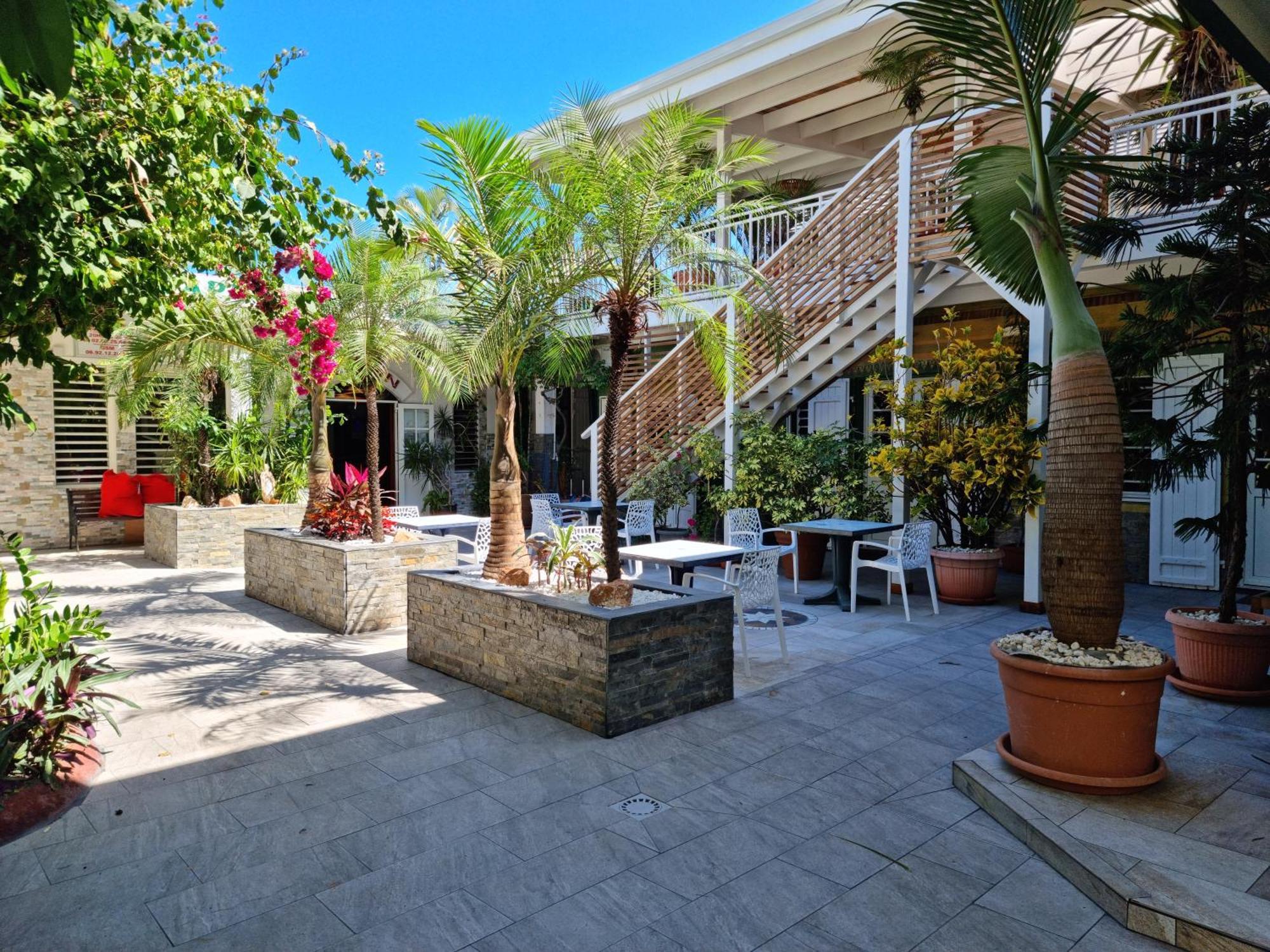 Hotel Chez Papa Daya سانت بيير المظهر الخارجي الصورة