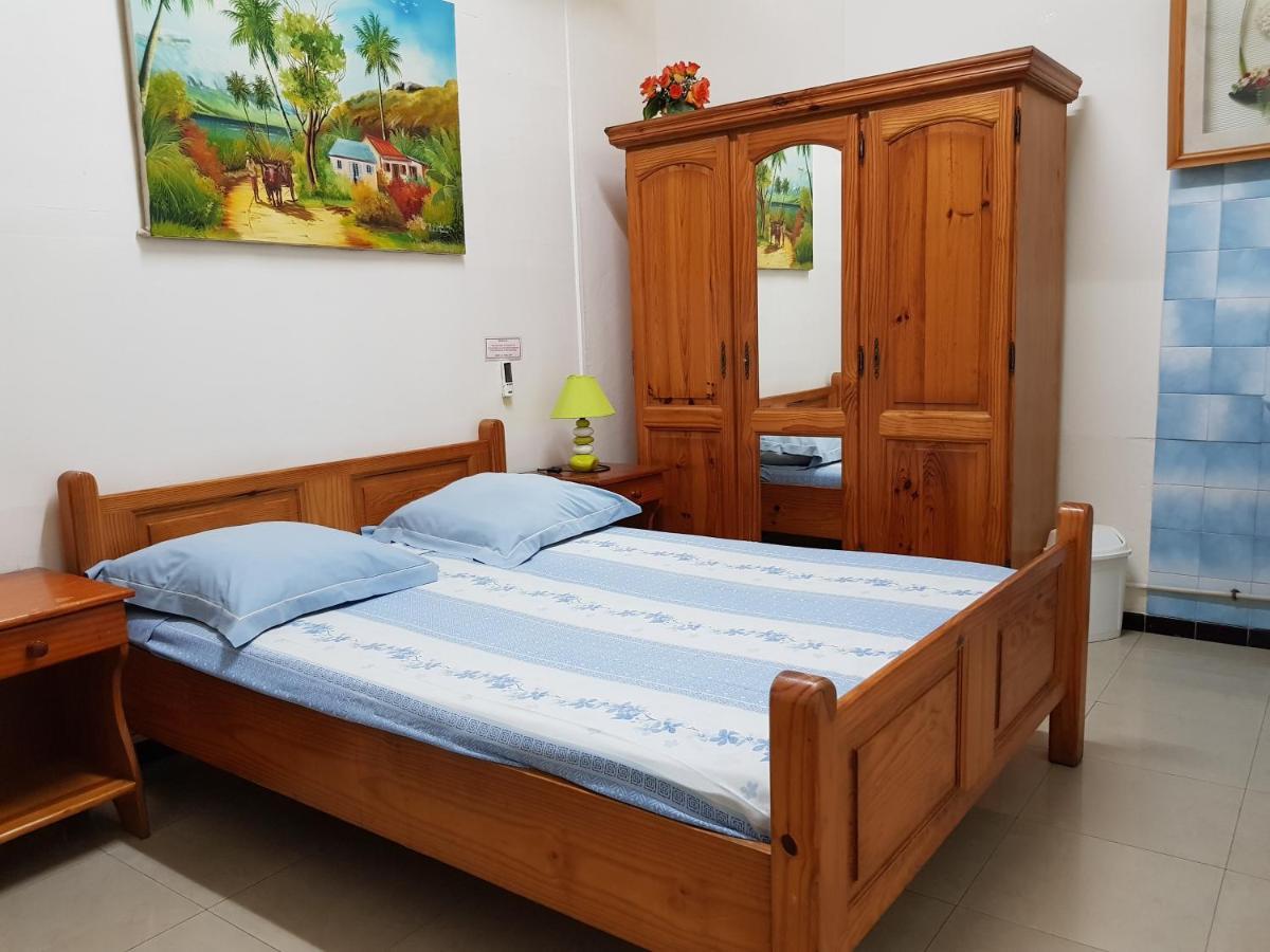 Hotel Chez Papa Daya سانت بيير المظهر الخارجي الصورة