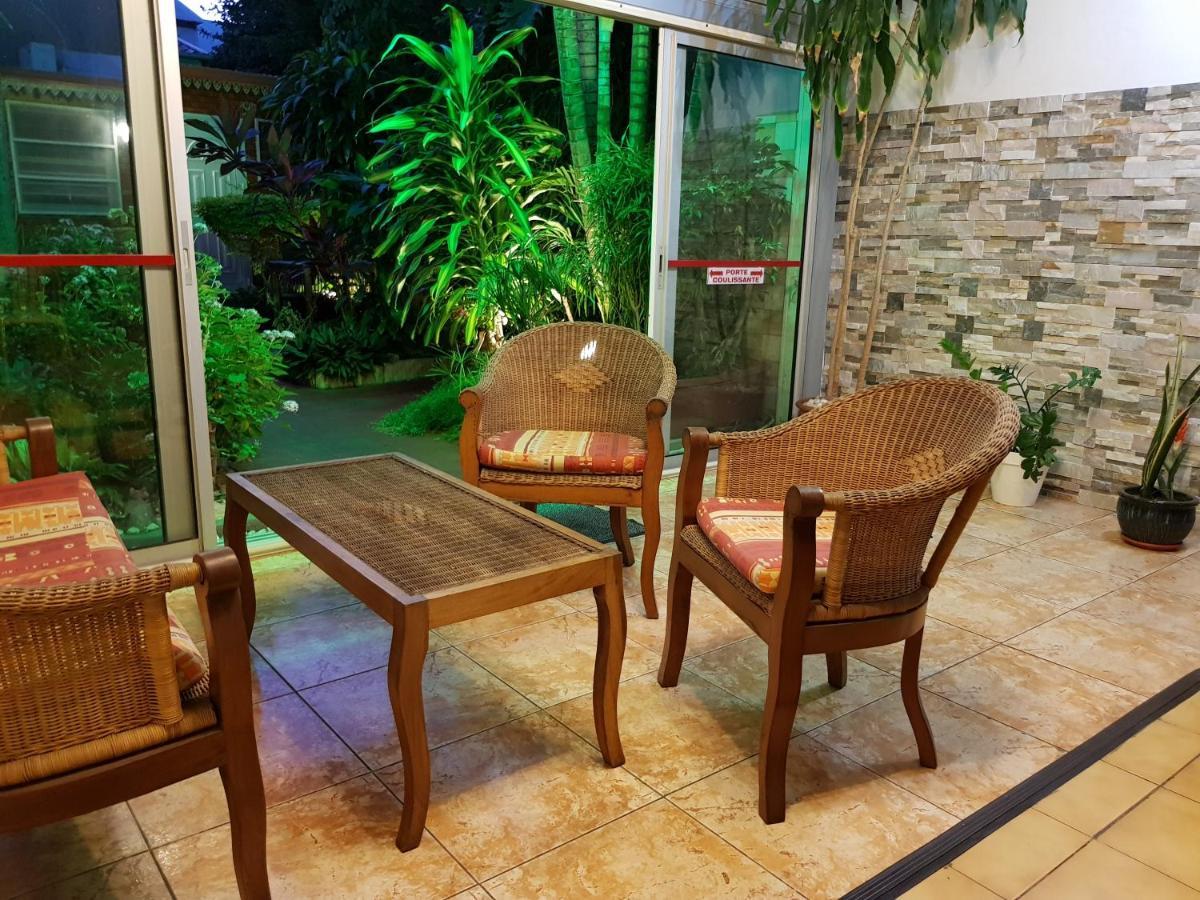 Hotel Chez Papa Daya سانت بيير المظهر الخارجي الصورة